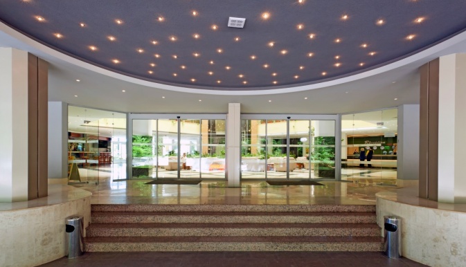 LUNA_HOTEL_NISIPURILE_DE_AUR_BULGARIA_AIR_TOUR_TRAVEL